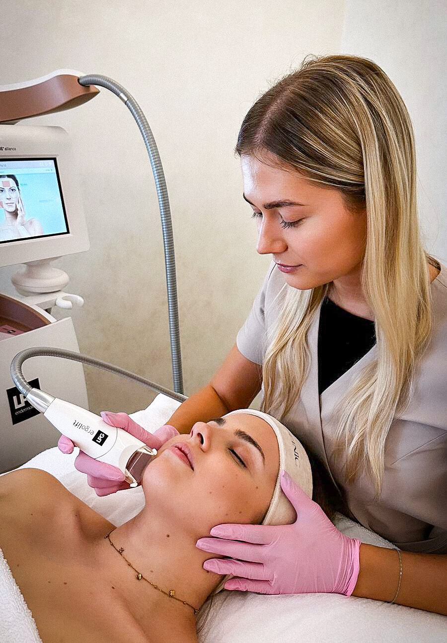 Endermologia d Spersonalizowana Piel gnacja Twarzy I Cia a